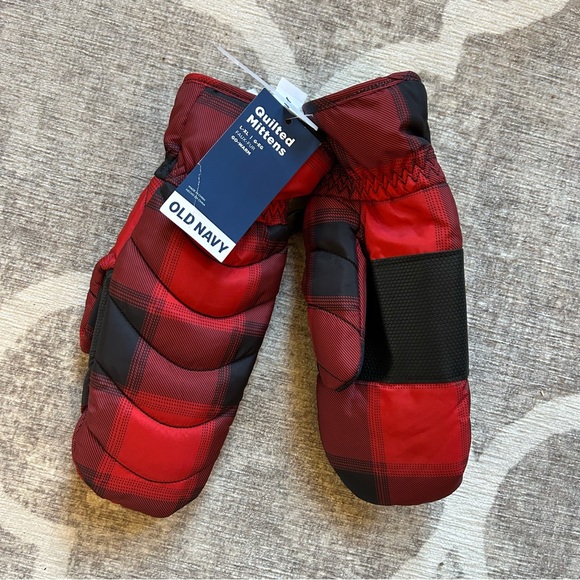 Old Navy Quilted Plaid Mittens NWT L/XL - Picture 2 of 4